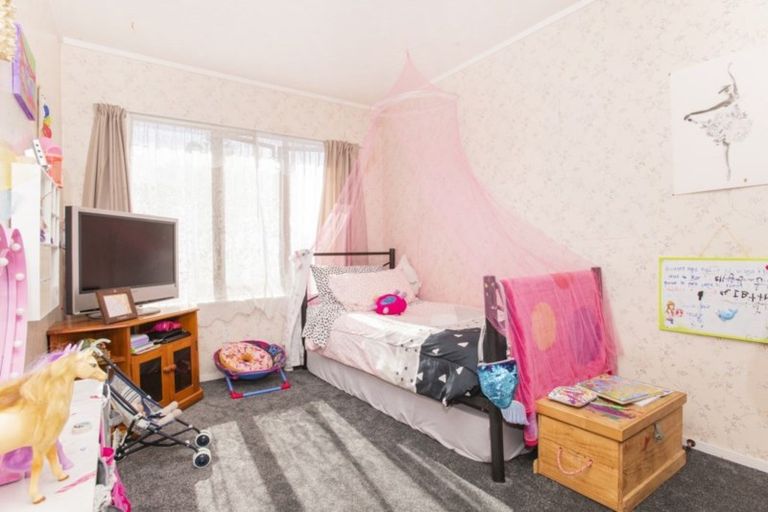 Photo of property in 21 Haldane Street, Elgin, Gisborne, 4010