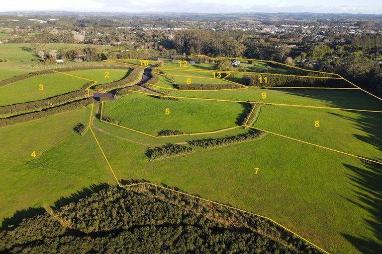 Photo of property in 19 Okura Drive, Kerikeri, 0230