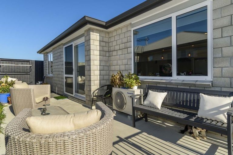 Photo of property in 14 Foley Grove, Pyes Pa, Tauranga, 3110