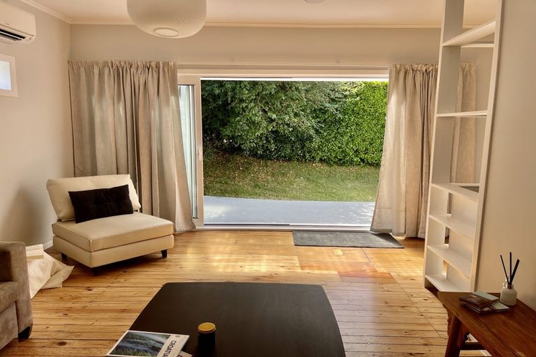 Photo of property in 1/40 Nile Road, Milford, Auckland, 0620