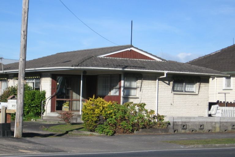 Photo of property in 24a Lorne Street, Melville, Hamilton, 3206