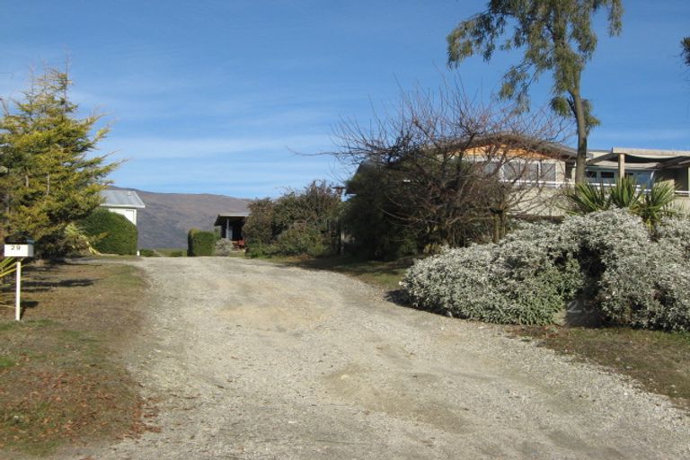 Photo of property in 27 Kennedy Crescent, Wanaka, 9305