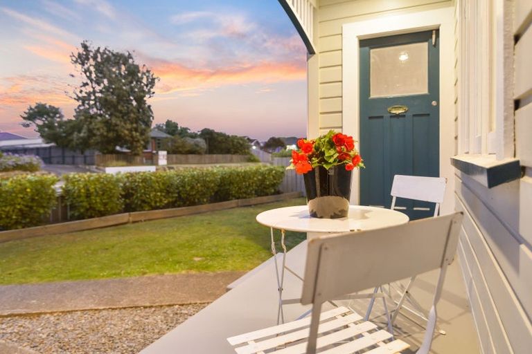 Photo of property in 84 Victoria Road, Saint Kilda, Dunedin, 9012