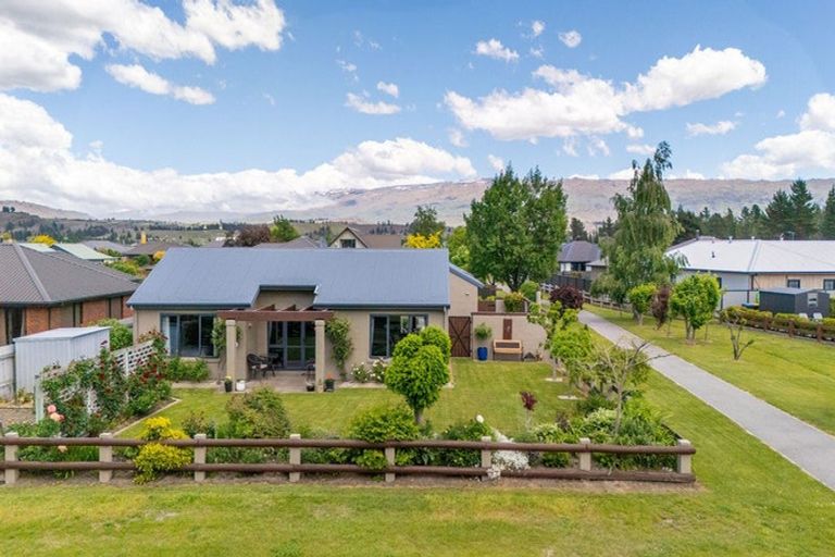 Photo of property in 5 Spruce Close, Alexandra, 9320