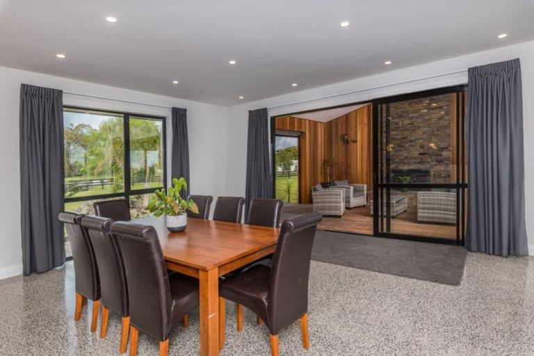 Photo of property in 2 Puriri Park Lane, Waipapa, 0230