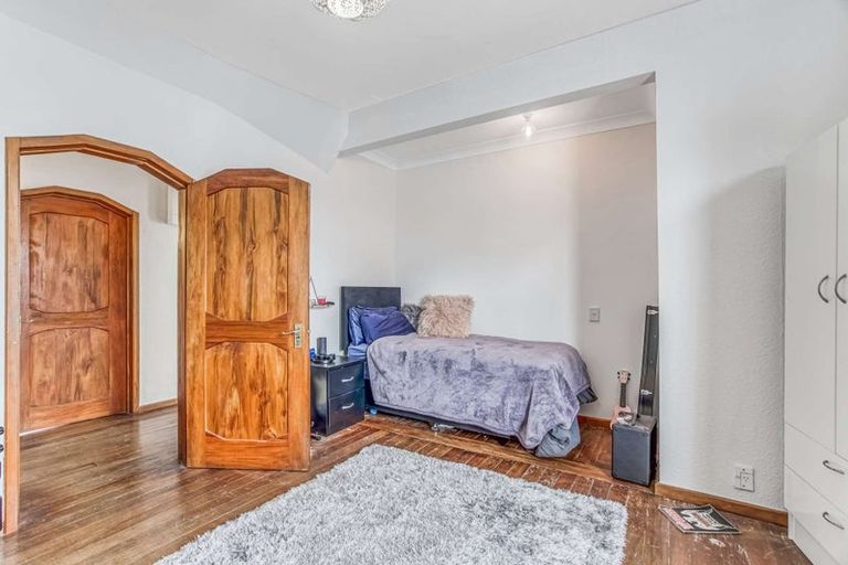 Photo of property in 911 Churchill Street, Akina, Hastings, 4122