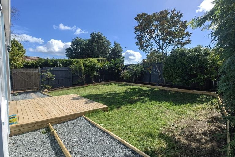 Photo of property in 57 Marendellas Drive, Bucklands Beach, Auckland, 2014