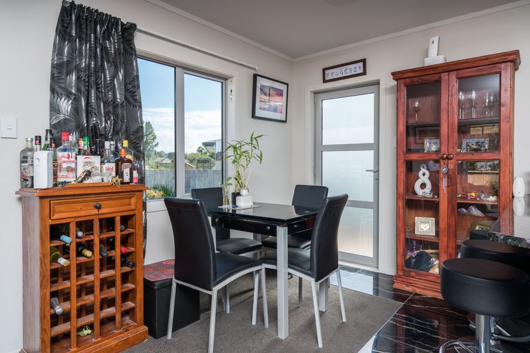 Photo of property in 2 Herons Lane, Mangawhai, 0505