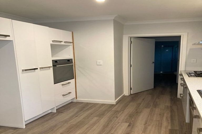 Photo of property in 8 Renfrew Street, Upper Riccarton, Christchurch, 8041