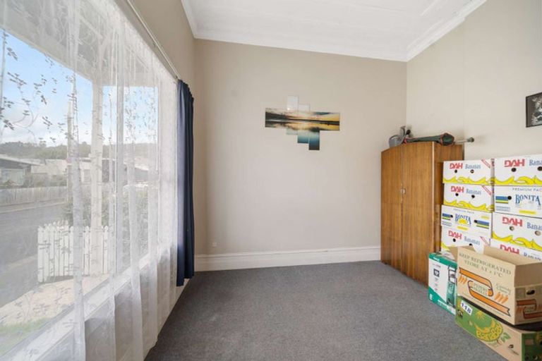 Photo of property in 67 Fitzroy Street, Caversham, Dunedin, 9012