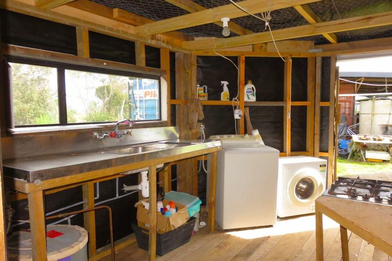 Photo of property in 18 Graham Street, Te Kopuru, 0391