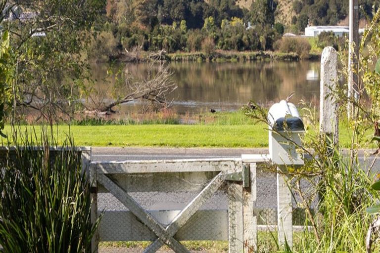 Photo of property in 74 Riverview Road, Huntly, 3700