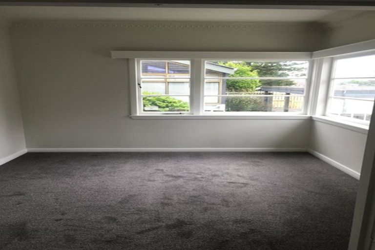 Photo of property in 2/14 Great South Road, Manurewa, Auckland, 2102