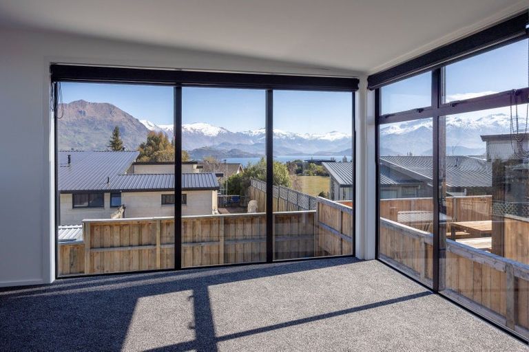 Photo of property in 14 Clearview Street, Wanaka, 9305