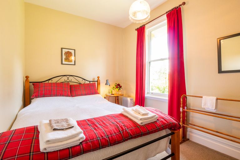 Photo of property in 504 Queens Drive, Dunedin Central, Dunedin, 9016