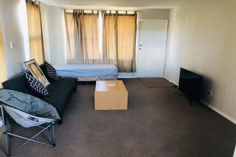 Photo of property in 1/8 Nanette Street, Upper Riccarton, Christchurch, 8041