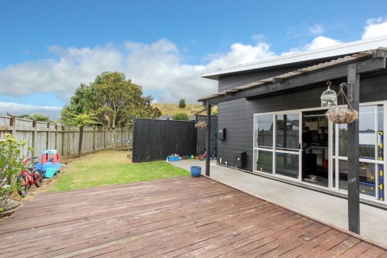 Photo of property in 7 Marchant Place, Westown, New Plymouth, 4310