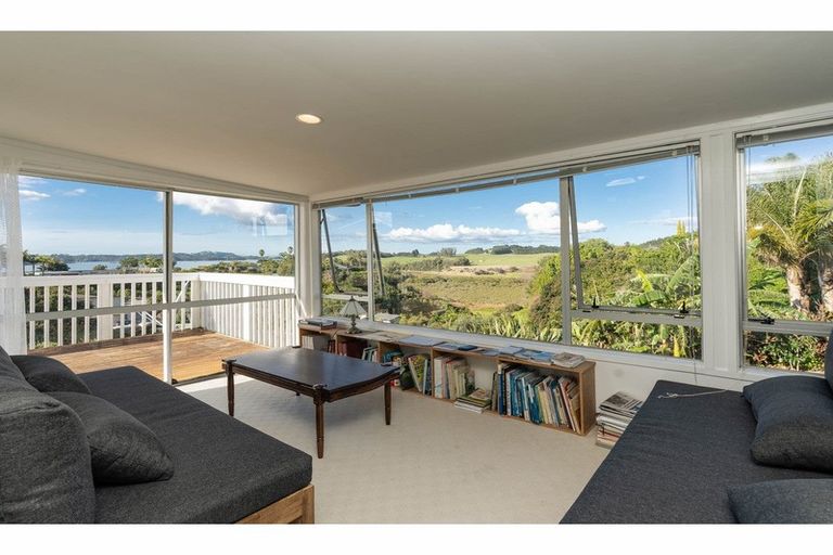 Photo of property in 75 Reinga Road, Kerikeri, 0230