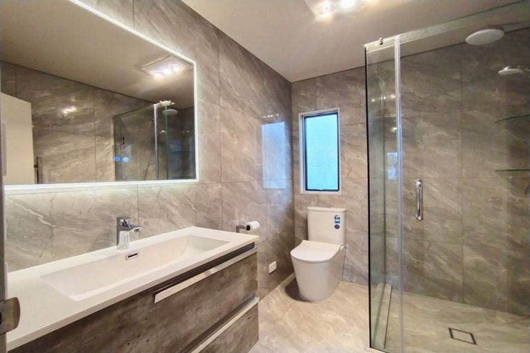 Photo of property in 123a Nile Road, Milford, Auckland, 0620