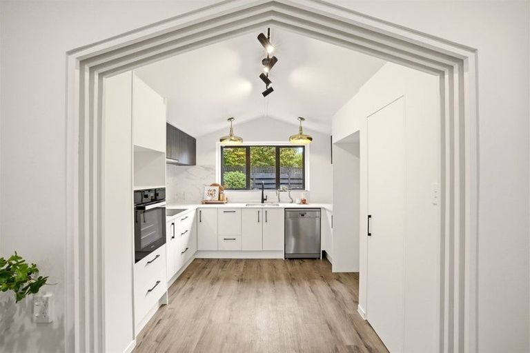 Photo of property in 61 Greers Road, Burnside, Christchurch, 8041