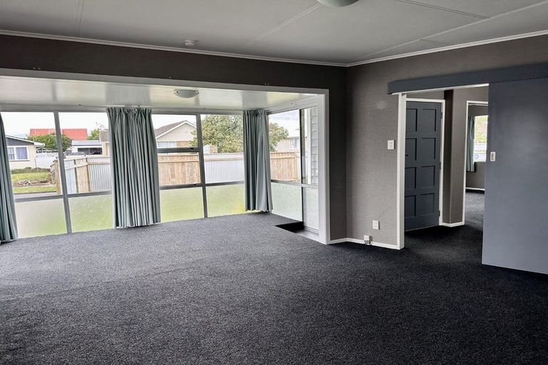 Photo of property in 30 Anakiwa Street, Kelvin Grove, Palmerston North, 4414