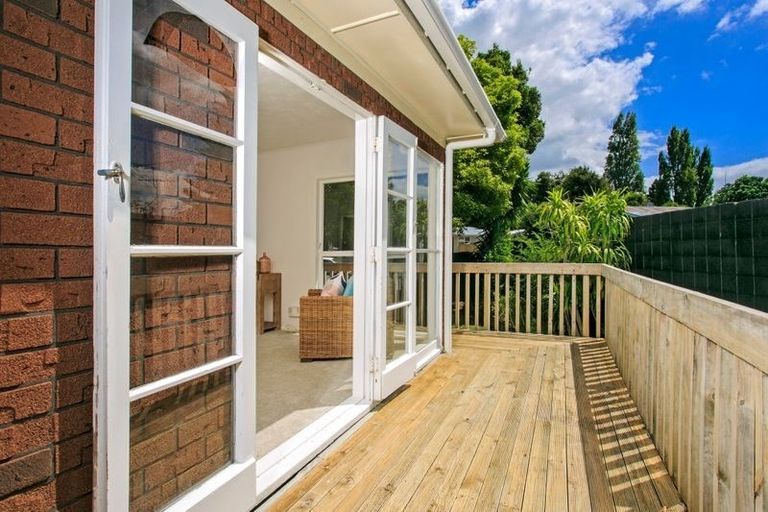 Photo of property in 29 Ivy Place, Birkdale, Auckland, 0626