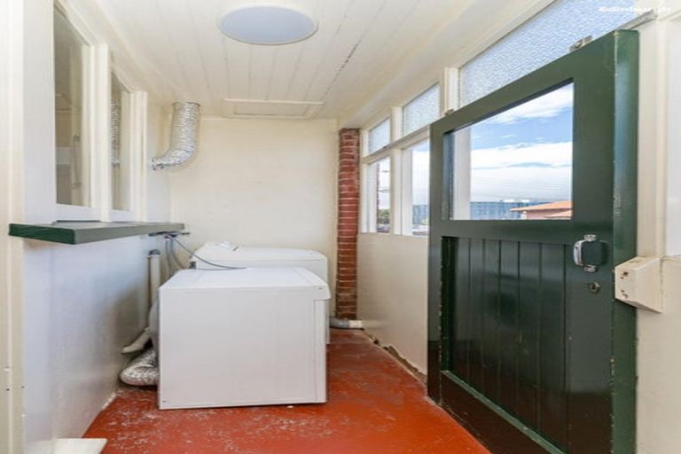 Photo of property in 7b Trent Avenue, North Dunedin, Dunedin, 9016