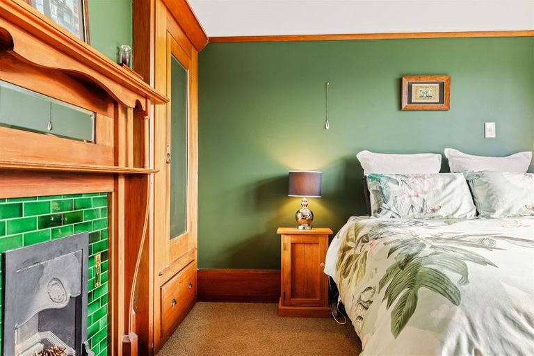 Photo of property in 1/28 Corson Avenue, Beckenham, Christchurch, 8023