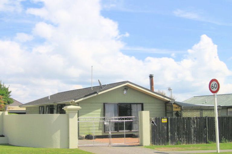 Photo of property in 3 Brent Road, Owhata, Rotorua, 3010