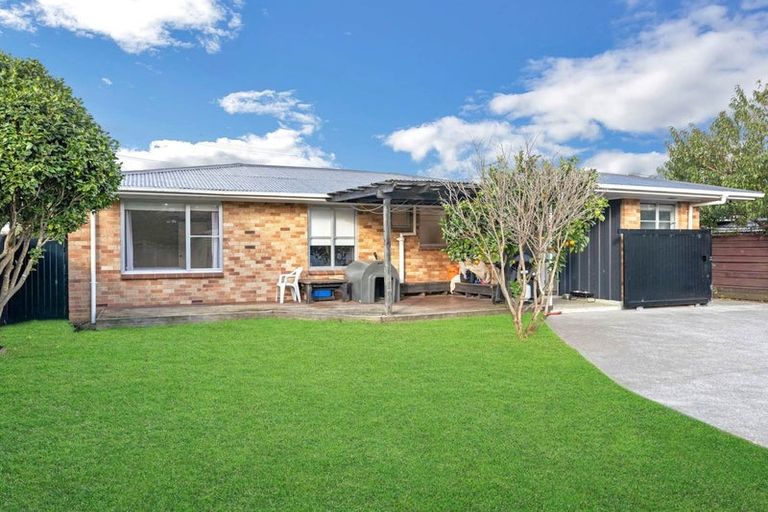 Photo of property in 80 Grove Road, Papakura, 2110