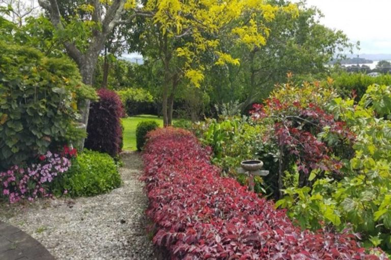 Photo of property in 191a Omokoroa Road, Omokoroa, 3114