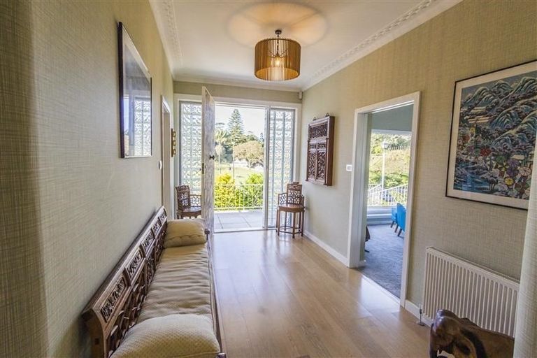 Photo of property in 11 Fillis Street, New Plymouth, 4310