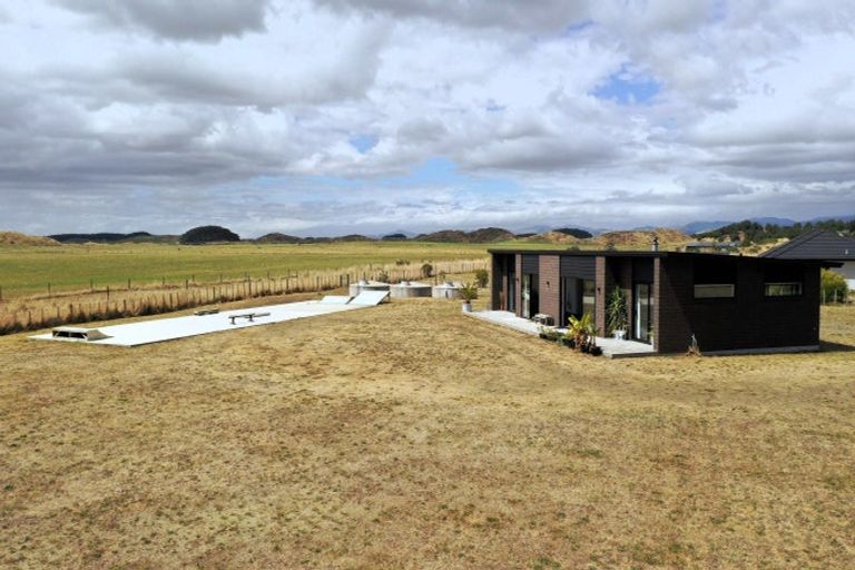 Photo of property in 55 Kanuka Drive, Waitarere, Levin, 5510