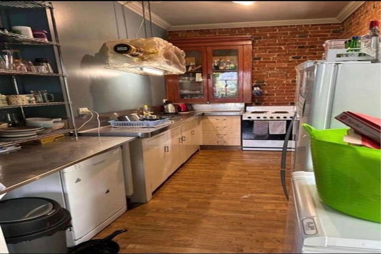 Photo of property in 56 Clyde Street, North Dunedin, Dunedin, 9016
