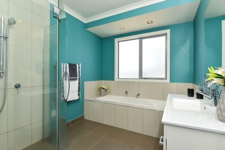 Photo of property in 13 Isobel Hodgson Drive, Cambridge, 3434