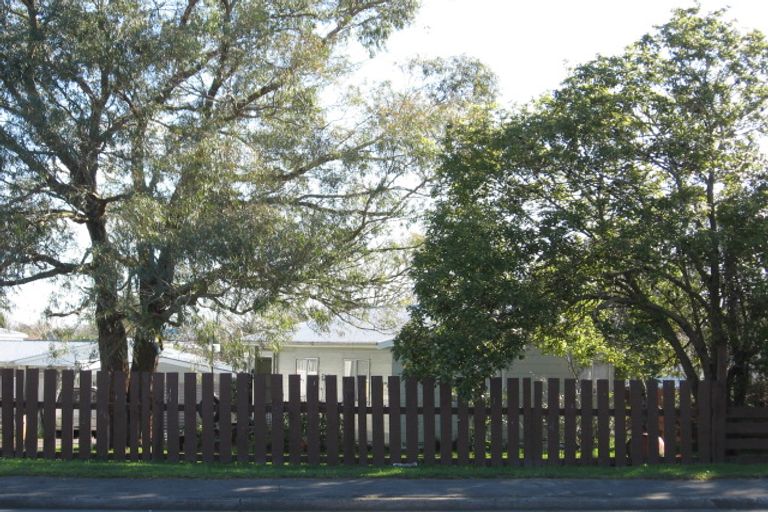 Photo of property in 137 Dominion Road, Papakura, 2110