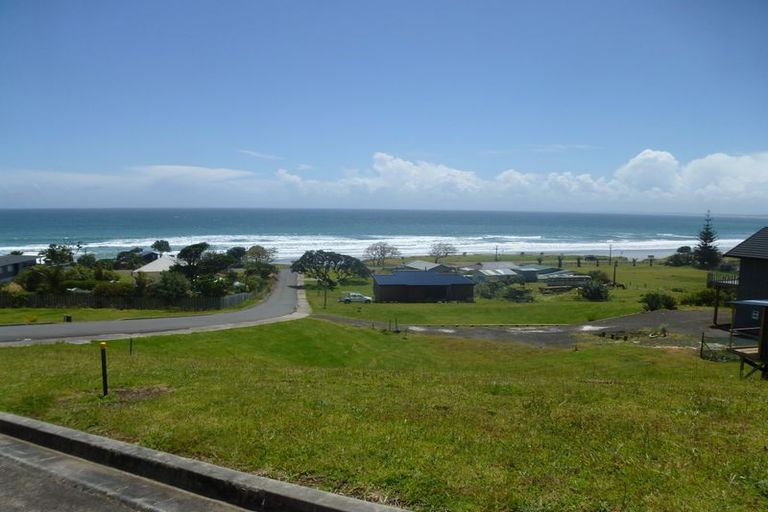 Photo of property in 15 Wharo Way, Ahipara, Kaitaia, 0481