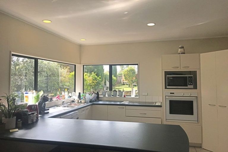 Photo of property in 1/54 Simmental Crescent, Somerville, Auckland, 2014