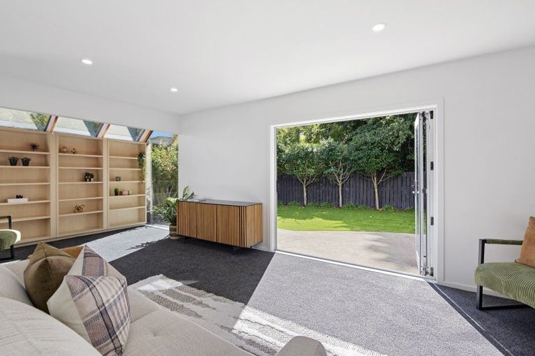 Photo of property in 1/11 Holmcroft Court, Cracroft, Christchurch, 8022