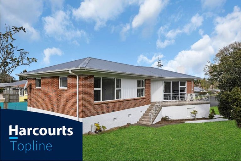 Photo of property in 25 Kayes Road, Pukekohe, 2120
