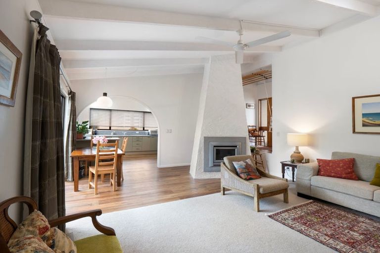 Photo of property in 18 Burtts Road, Durie Hill, Whanganui, 4500