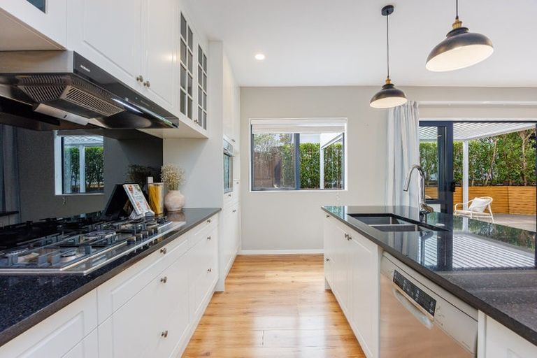 Photo of property in 11 Parkview Drive, Gulf Harbour, Whangaparaoa, 0930