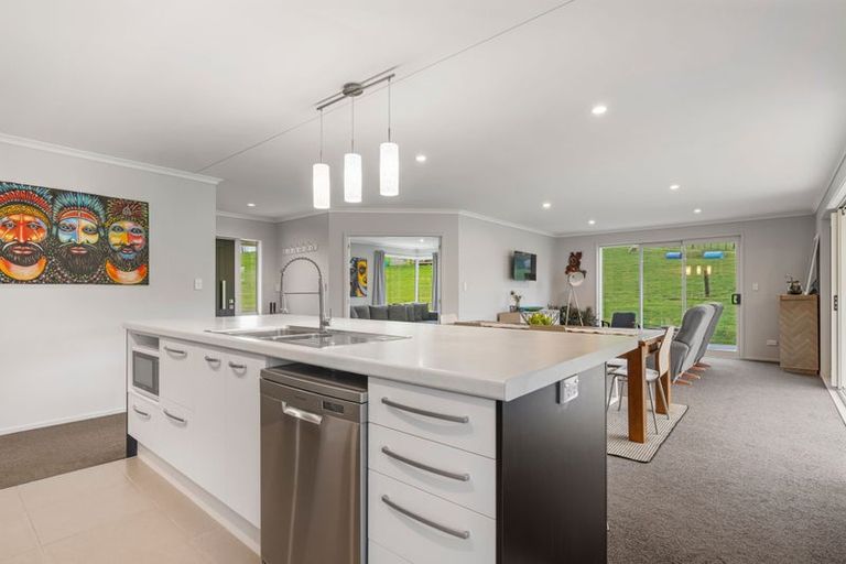 Photo of property in 27 Kaitara Lane, Kaiwaka, 0573
