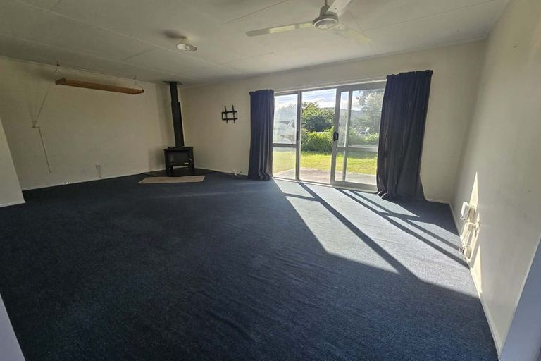 Photo of property in 35 Waite Street, Featherston, 5710