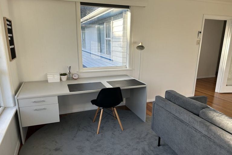 Photo of property in 233 Matai Road, Raumati Beach, Paraparaumu, 5032