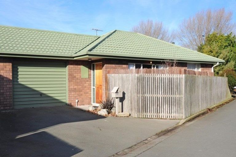 Photo of property in 1/71 Brougham Street, Addington, Christchurch, 8024