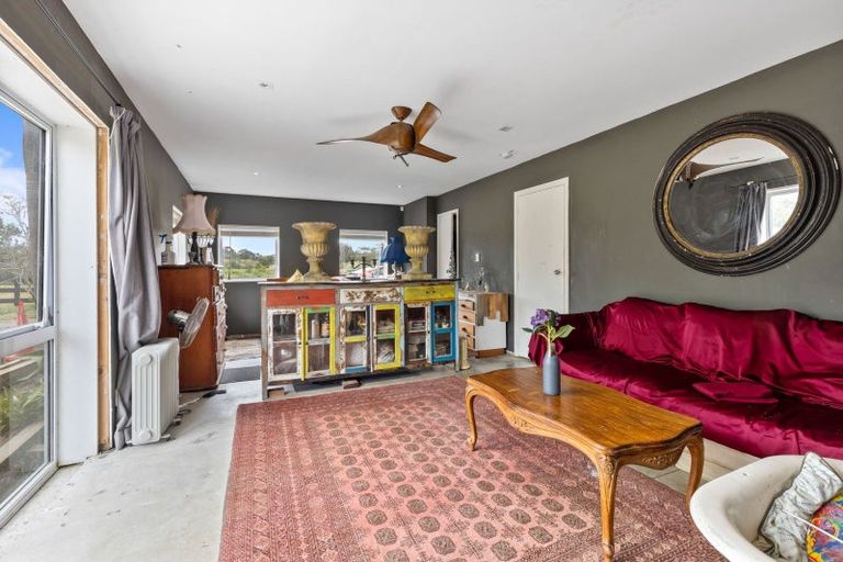 Photo of property in 74 Brookvale Lane, Taupaki, 0782