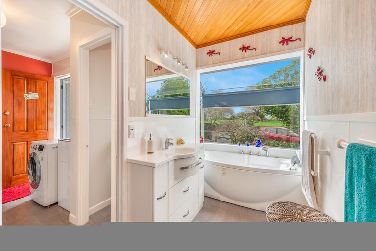 Photo of property in 97 Hangawera Road, Morrinsville, 3375