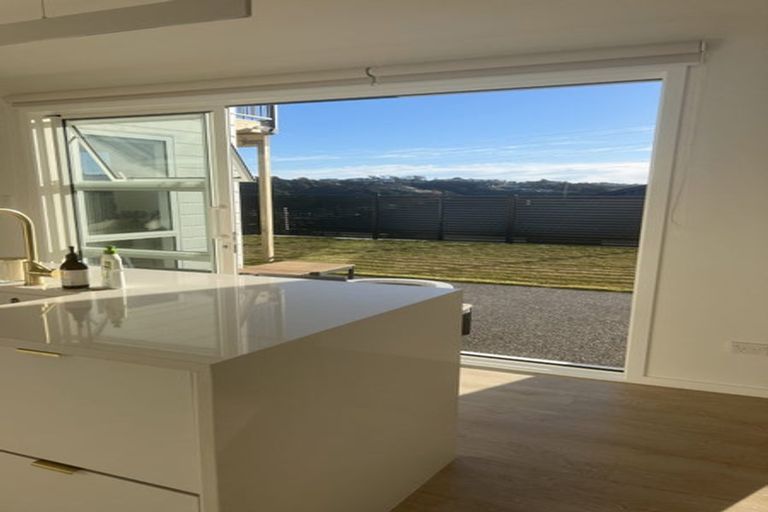 Photo of property in 3 Trysail Place, Whitby, Porirua, 5024