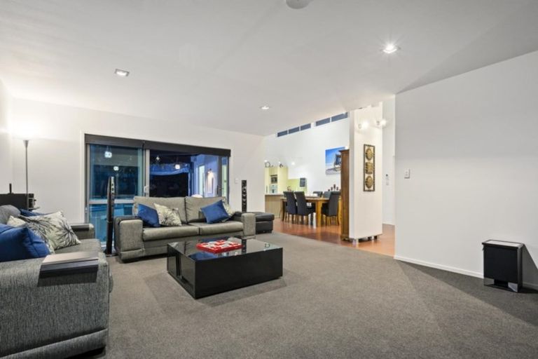 Photo of property in 2 Coral Drive, Papamoa Beach, Papamoa, 3118